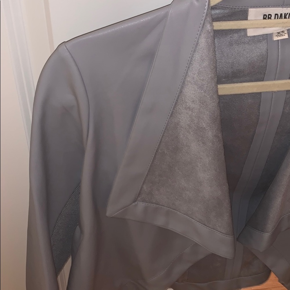 Gray Leather Jacket - image 5
